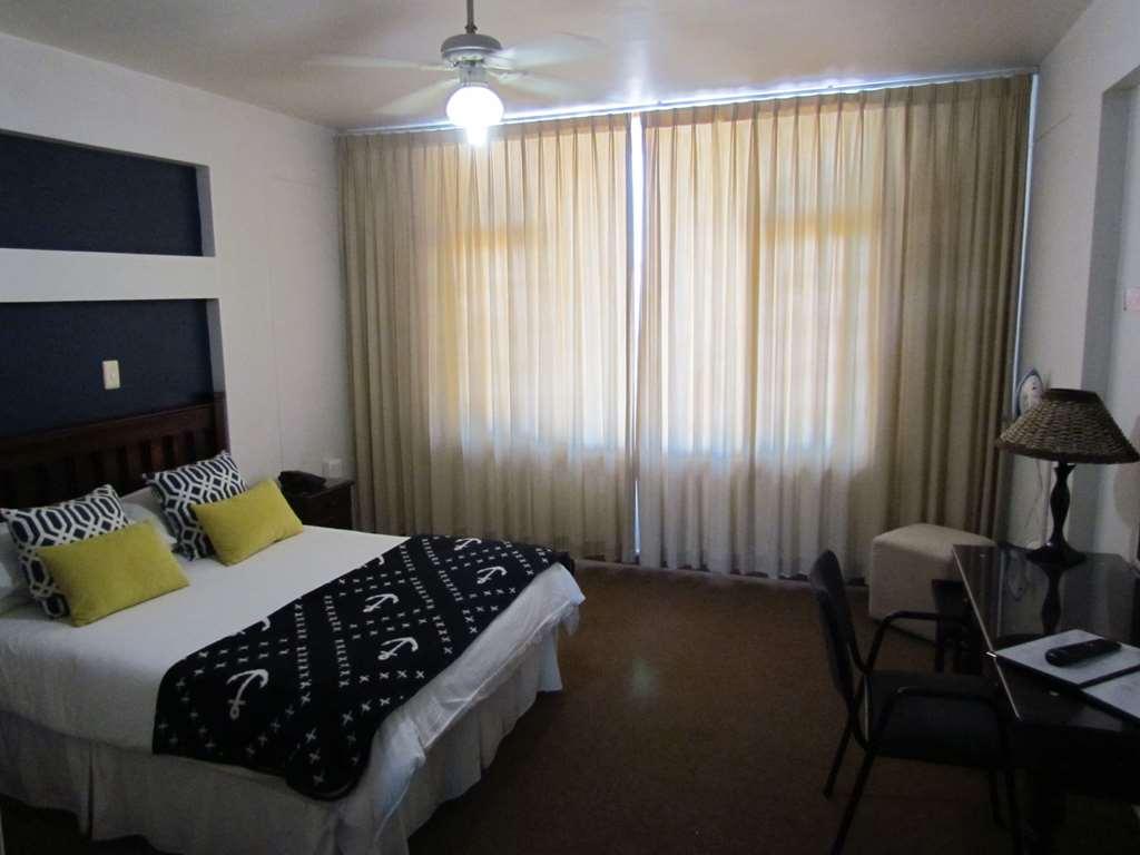 Hoedjiesbaai Hotel Saldanha Bay Zimmer foto